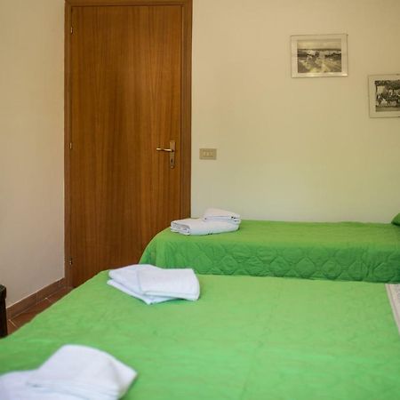 Baglio Scurati Home Holidays กุสโตนาชี ภายนอก รูปภาพ